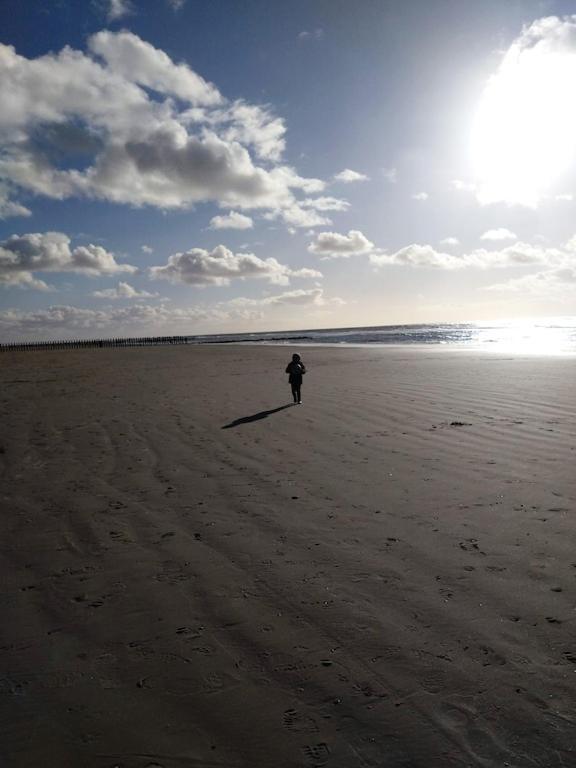 Vakantiehuis Hollum Ameland Dichtbij Strand En Met Ruime Tuin - Ameland39 Nl Εξωτερικό φωτογραφία